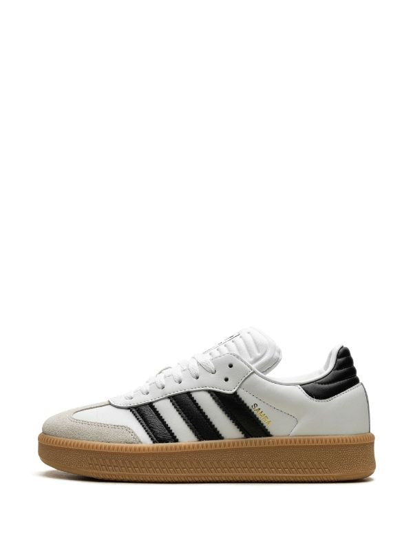 Samba XLG White/Black – Iconic Style & Comfort
