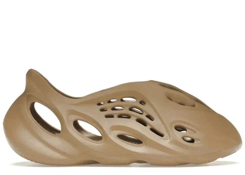 Yeezy Foam RNNR Mist